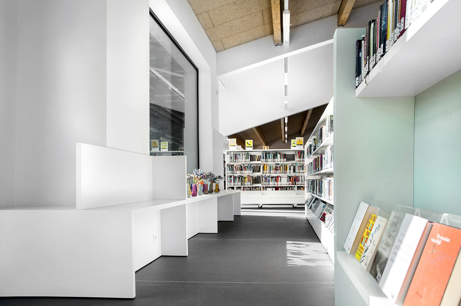 Public Library Zoersel